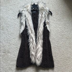 Women's Black Sweater Vest with Faux Fur Trim